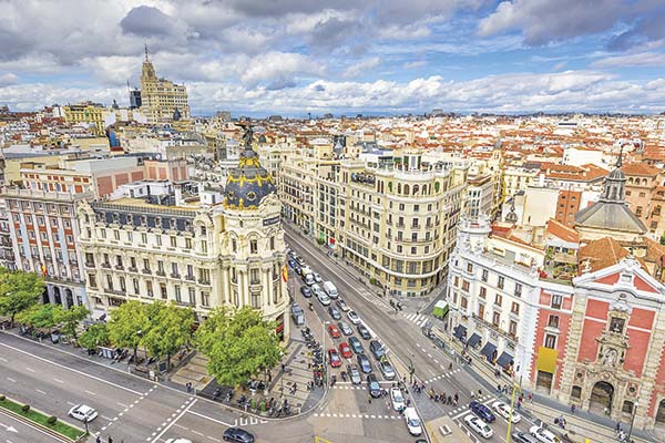 Altos patrimonios chilenos exploran nuevos destinos fiscales y profesionalizan la gestión de sus activos