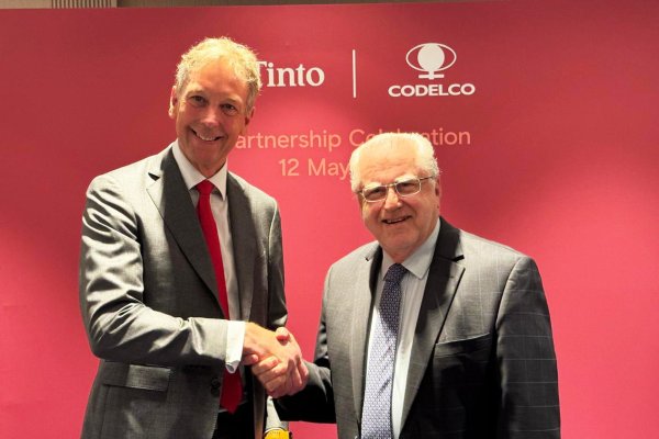 <p>Codelco y Rio Tinto amplían su alianza más allá de Nuevo Cobre y firman acuerdo para desarrollar distrito minero aledaño</p>