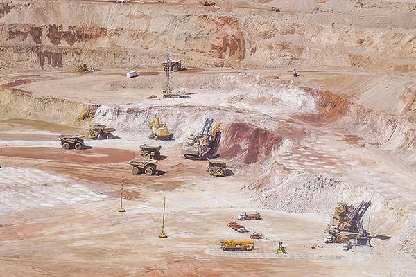 <p>¿Señales de repunte? Inversión ejecutada en grandes proyectos cierra el 2024 con fuerte alza</p>