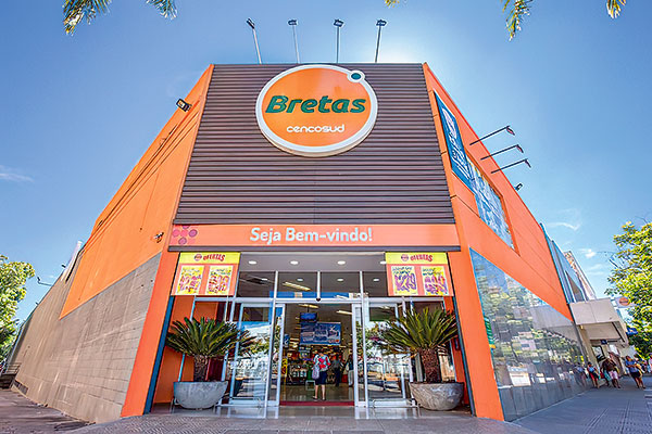 <p>Cencosud concreta la venta de 32 supermercados de la cadena brasileña Bretas</p>