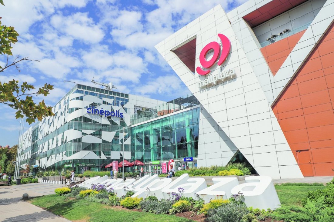 <p>Más de 20 altos ejecutivos de Mall Plaza compraron acciones de la empresa por $ 2.600 millones al comienzo de esta semana</p>
