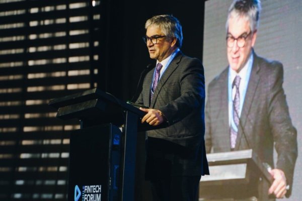<p>Marcel destaca que la industria fintech "llega en un momento oportuno, pues el comportamiento del crédito ha sido bastante modesto"</p>