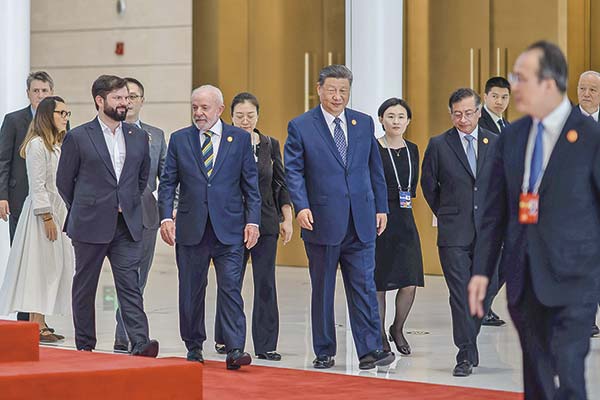 <p>El Presidente participó de la reunión China-Celac y se expuso ante empresarios del gigante asiático. Foto: Presidencia</p>
