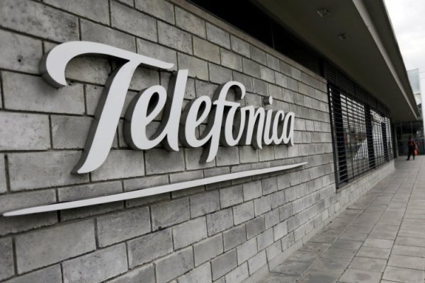 Telefónica sufre pérdidas en el primer trimestre tras venta de sus negocios en Argentina y Perú