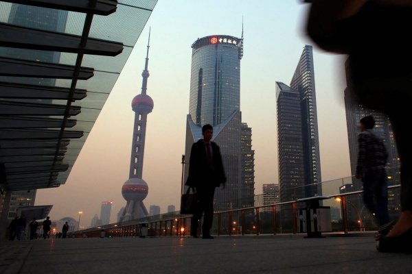 China exime de visado turístico a los nacionales de Chile por un año