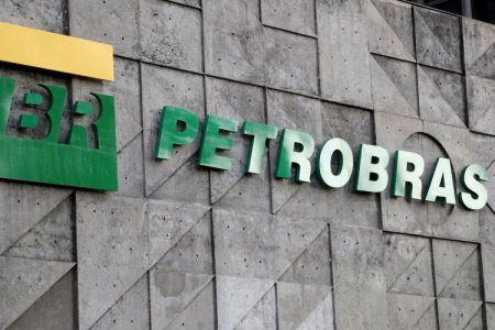 <p>Trabajadores petroleros de Brasil planean dos días de huelga en Petrobras contra medidas de austeridad</p>