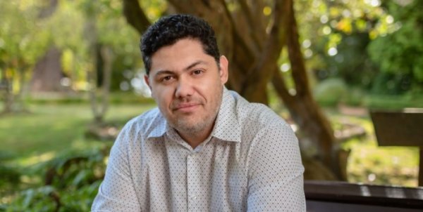 La columna de J.J.Jinks: (Alberto Larraín) El hombre sin amigos