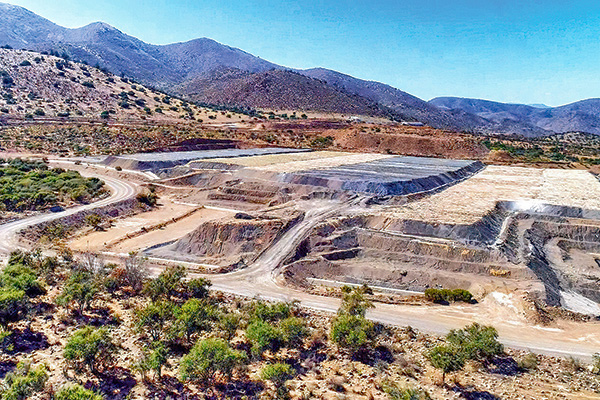 <p>Nuevos dueños de Minera Tres Valles acusan "operación orquestada" internacional para frenar la venta de la empresa</p>