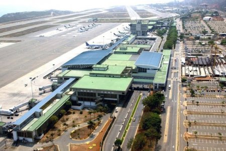 <p>Venezuela suspende vuelos con Colombia de manera indefinida a días de las elecciones parlamentarias</p>