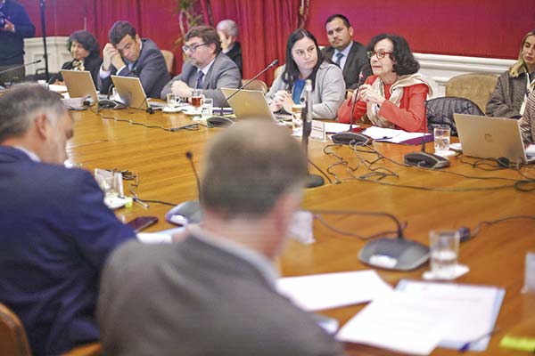 <p>Foto: Senado</p>