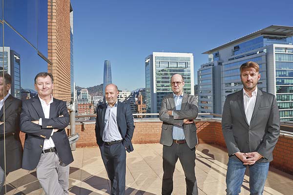 Andrés Silva, Christophe Ferreira, José María Hurtado y David Lequain de FSI Hub. Foto: Julio Castro
