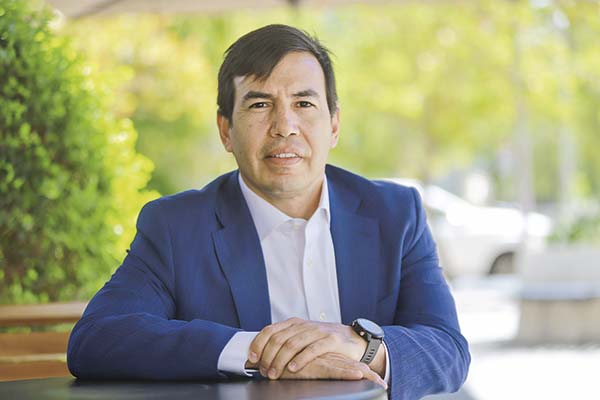 <p>Víctor Tavera, director comercial para Sudamérica de ContourGlobal. Foto: Julio Castro</p>