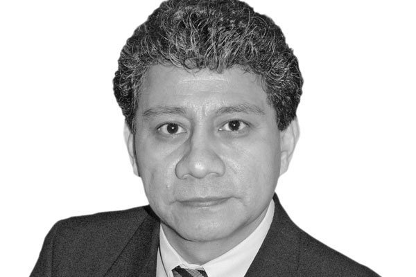 <p>La economía chilena se modera, pero no elimina el exceso de demanda</p>