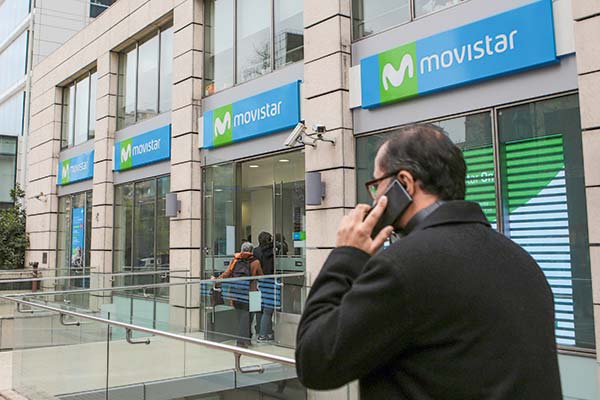 <p>Movistar acuerda crédito de $ 371 mil millones con Grupo Telefónica en medio de posible de venta</p>
