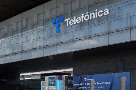 <p>Telefónica le dijo adiós a Uruguay, tras venta de su operación a Millicom en unos US$ 440 millones</p>