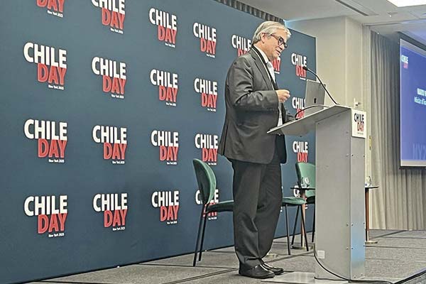 <p>Marcel anuncia en el Chile Day proyectos para incentivar inversión en hidrógeno verde y descarbonización</p>