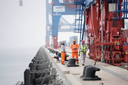 <p>Chancay: el nuevo puerto de Perú listo para operar desde el 1 de junio tras fase de pruebas</p>