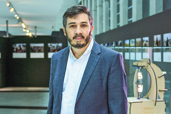 <p>Roberto Muñoz deja Telefónica Chile en medio de las versiones sobre su venta</p>