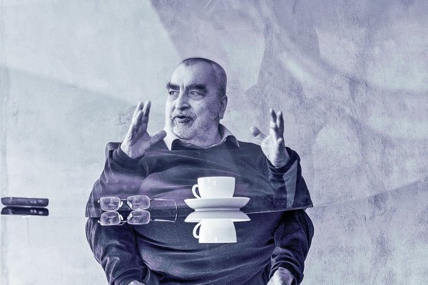 <p>Los mundos opuestos de Enrique Correa: Hablan los autores de su biografía no autorizada</p>