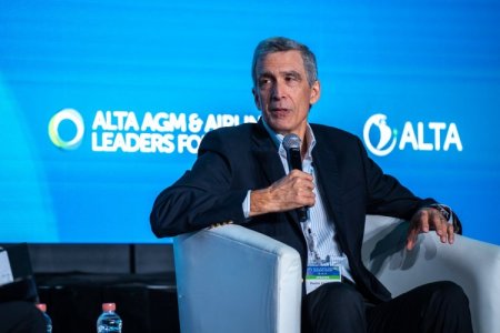 El CEO de la aerolínea Copa elogió a Argentina y adelantó nuevos vuelos