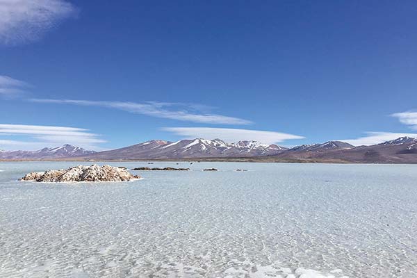 “Un nuevo sueldo para Chile”: expertos proyectan ingresos por litio y matizan entusiasmo de Boric