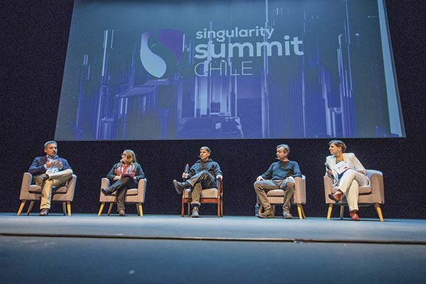 Fundadores de NotCo, Cornershop y Mapcity propusieron sus fórmulas para crecer en cumbre de Singularity