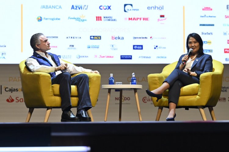 <p>Keiko Fujimori abre la opción de no postular en 2026 durante foro Ceapi en España</p>