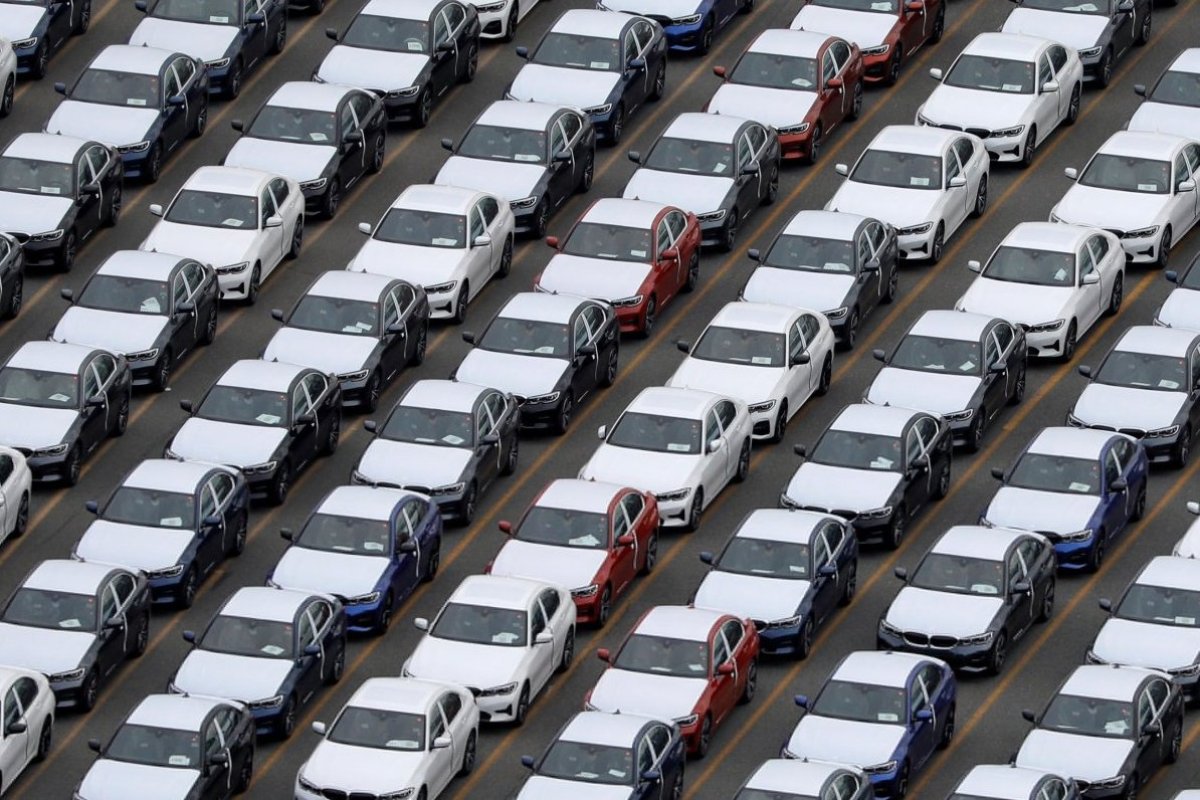 <p>Ventas de autos suman tres meses de alzas consecutivas impulsadas por vehículos comerciales y SUV: China lidera participación de mercado</p>