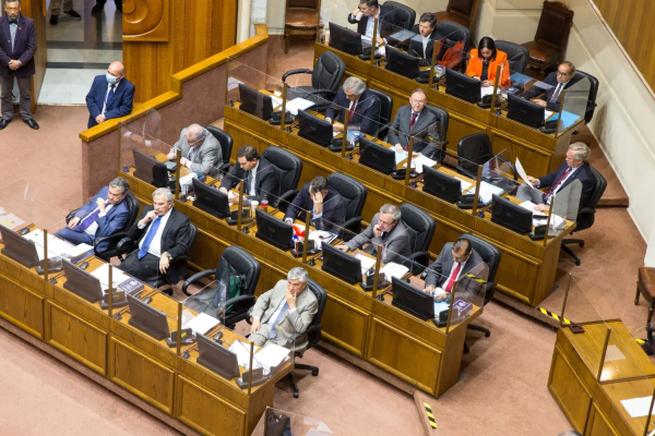 <p>¿Sabías que el 29 de junio es feriado legal por las primarias oficialistas? Senadores de oposición buscan terminar con el beneficio</p>