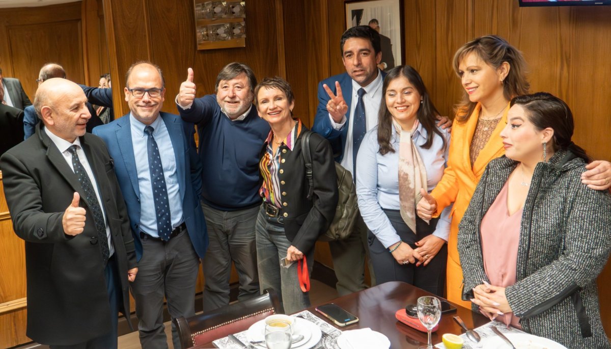 Intensa jornada de Carolina Tohá tras apoyo de la DC en primaria oficialista