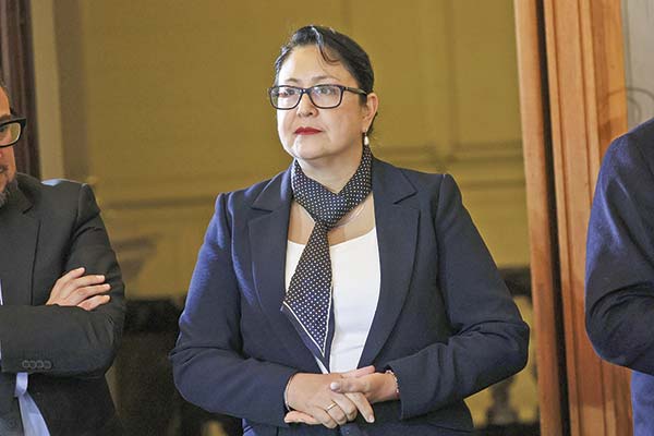 Contraloría detecta irregularidades en el gasto electoral de seis Gobiernos Regionales en período de campaña e instruye sumarios