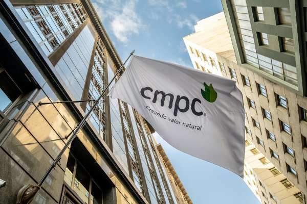 <p>CMPC sella alianza con tecnológica Kyndryl para migrar sus sistemas críticos a la nube</p>