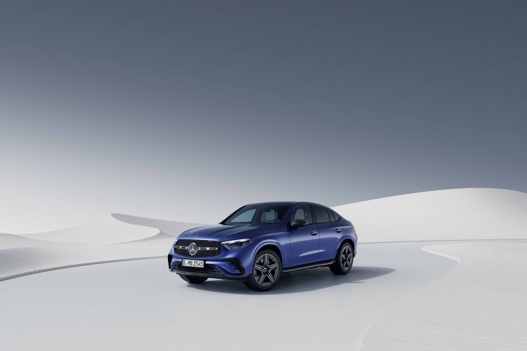 <p>DIMO se asocia con Grupo Kaufmann para impulsar el futuro de los autos conectados en América Latina</p>