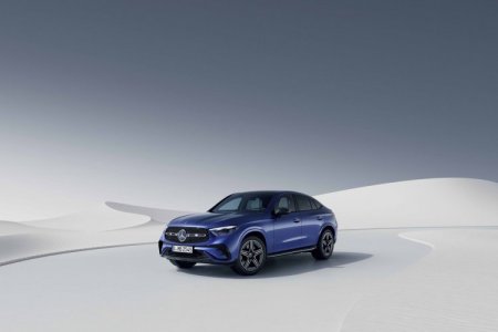 <p>DIMO se asocia con Grupo Kaufmann para impulsar el futuro de los autos conectados en América Latina</p>