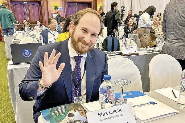 Max Luksic liderará red sanitaria regional