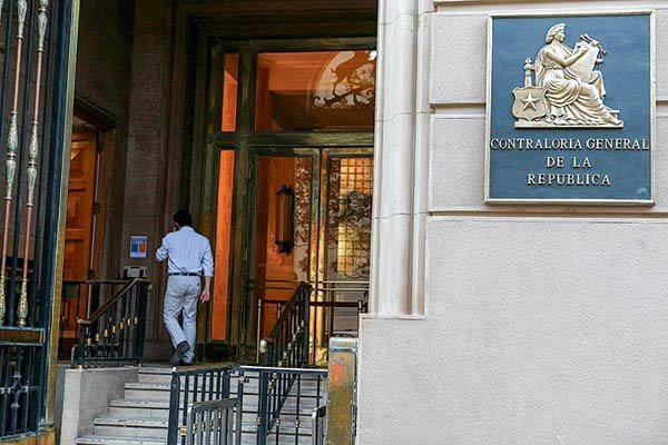 <p>Contraloría da otro paso en su rol fiscalizador y denuncia carencias en las tareas de seguridad de municipios</p>