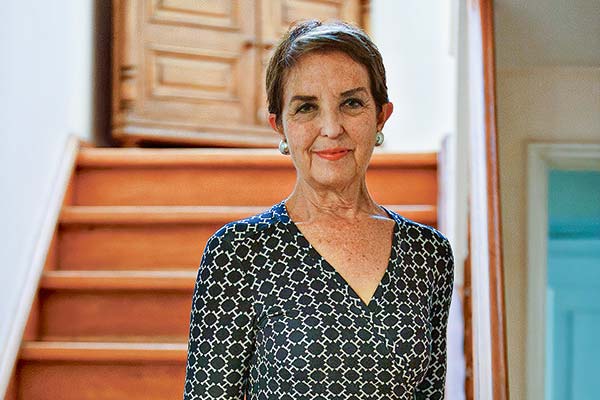Exministra de Transporte Gloria Hutt asumirá la presidencia del gremio de concesionarias