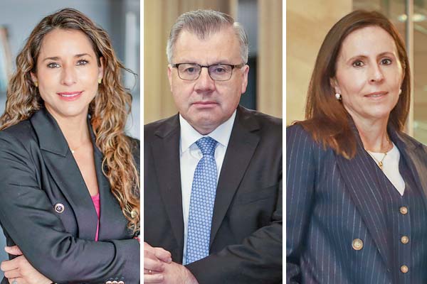 <p>La presidenta de las AFP, Paulina Yazigi (a la izq. en la foto); el superintendente de pensiones, Osvaldo Macías (al centro) y la directora y country manager de BlackRock en Chile, Silvia Fernández (a la derecha), participaron de un conversatorio sobre la reforma. Fotos: Julio Castro y José Montenegro</p>