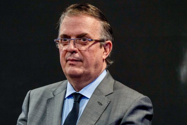 <p>Ministro de Economía mexicano, Marcelo Ebrard</p>