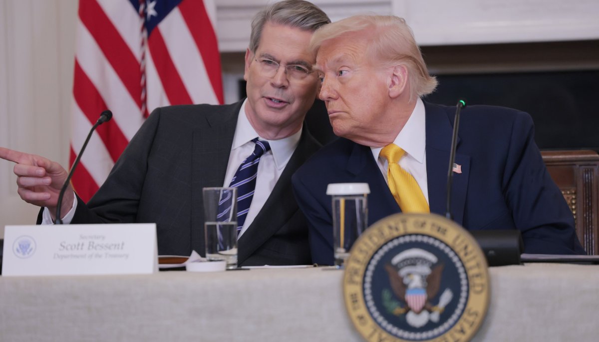 Scott Bessent se perfila como candidato para liderar la Fed tras Jerome Powell