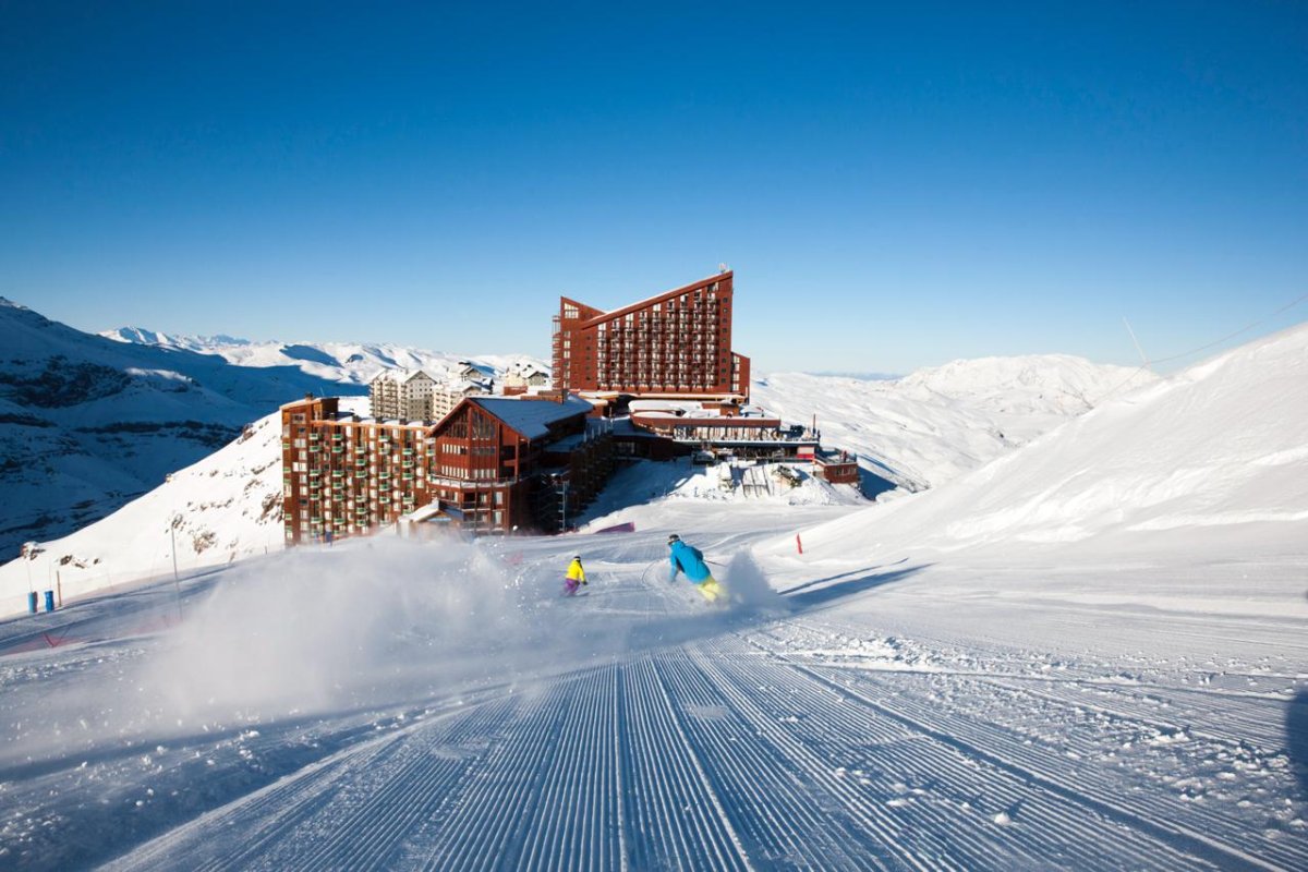 <p>Valle Nevado adelanta el inicio de la temporada para este viernes gracias a pronósticos de nuevas nevadas</p>