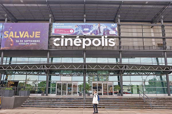 <p>Itaú ofrece en venta edificio de Cinepolis de La Reina, en manos de fondo en liquidación de Banchile</p>