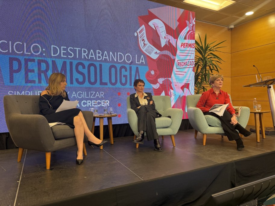 Intenso debate entre Matthei y Tohá sobre acuerdo Codelco-SQM
