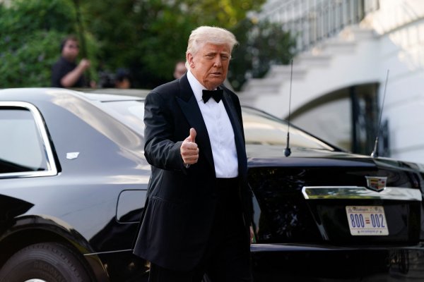 <p>Trump vuelve a afirmar que pretende imponer aranceles unilaterales a socios comerciales de EEUU dentro de dos semanas</p>