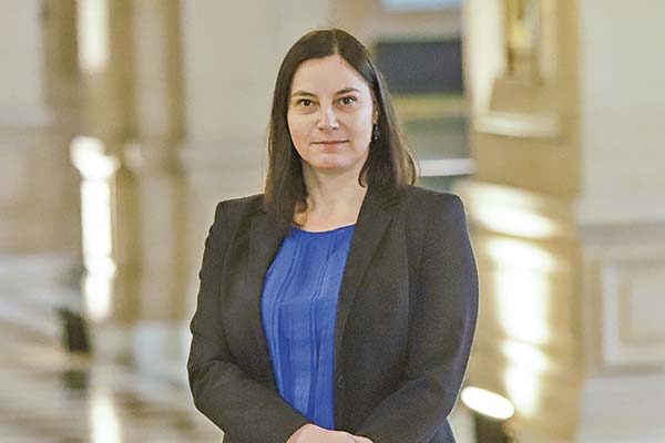 <p>La abogada Rosario Celedón llegó al ente emisor en 2022 para reemplazar en el cargo a la actual presidenta de la CMF, Solange Berstein. Foto: Julio Castro</p>