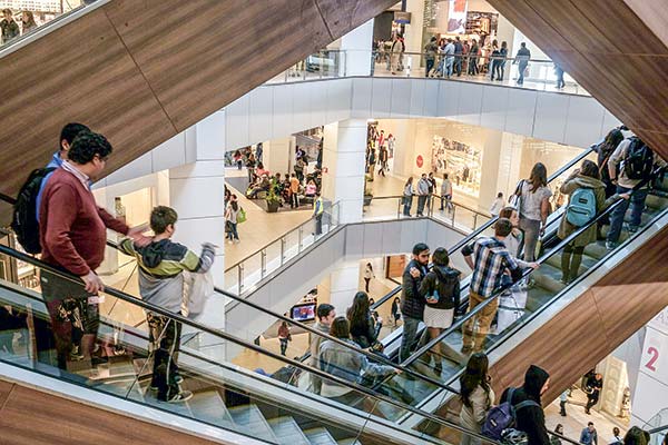 <p>MallPlaza, CencoMalls y Parque Arauco crecen 28% en bolsa este año: ¿Qué esperar para el segundo semestre?</p>