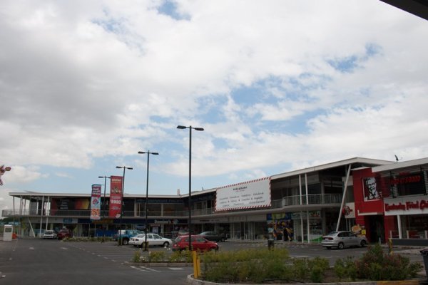 Centro comercial de Peñalolén en picada por remodelación de Av. Tobalaba: forma de ejecución le limita "las utilidades habituales"