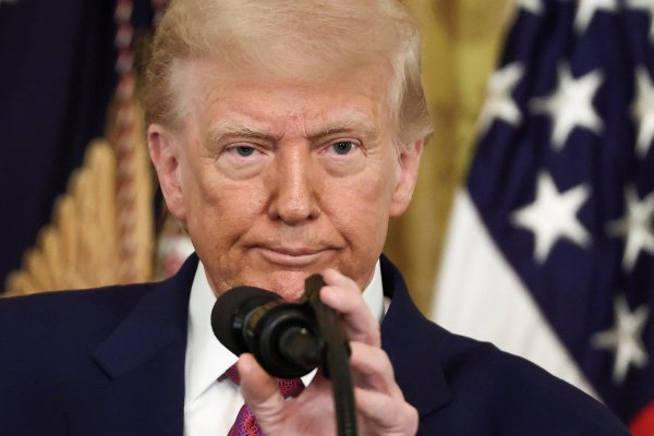 <p>Trump asegura que no despedirá a Jerome Powell de la Fed, pero exige nuevamente un recorte de tasas</p>