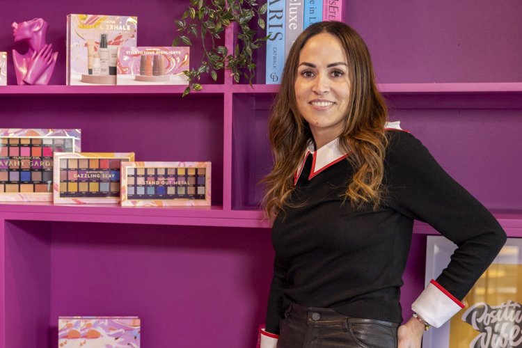 <p>Dominique Rosenberg, la chilena que creó un imperio de belleza y ahora desembarca en Perú con DBS</p>