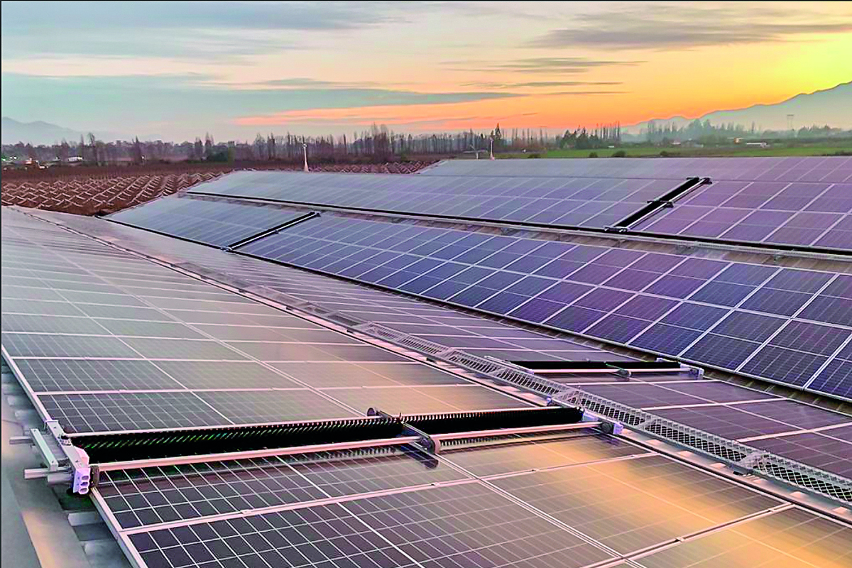 <p>“M&A CON FOCO EN EXPANSIÓN REGIONAL”: SunRoof vende participación mayoritaria a fondo estadounidense Exagon Impact Capital y consolida plan de expansión de 250 MWpCon</p>